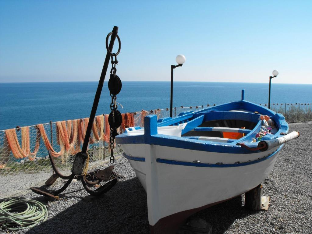 Mareblu Bed & Breakfast Cefalu Exterior photo